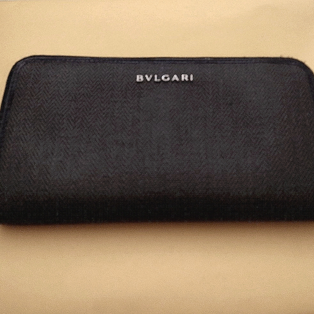 AUTHENTIC BULGARI LONG WALLET